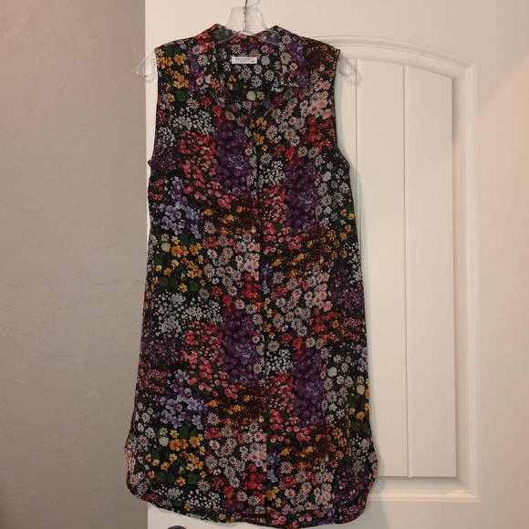 Equipment Dresses & Skirts - Equipment Sleeveless button Up Dress